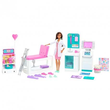 BARBIE DOCTORA CON CLINICA MEDICA