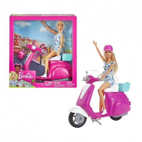 BARBIE Y SU SCOOTER