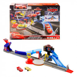 CARS PISTA DE CARRERAS COPA PISTON SALTO RAYO MCQUEEN