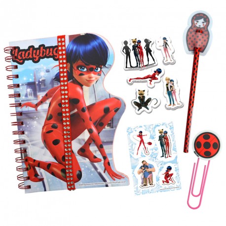 DIARIO CON ACCESORIOS LADY BUG